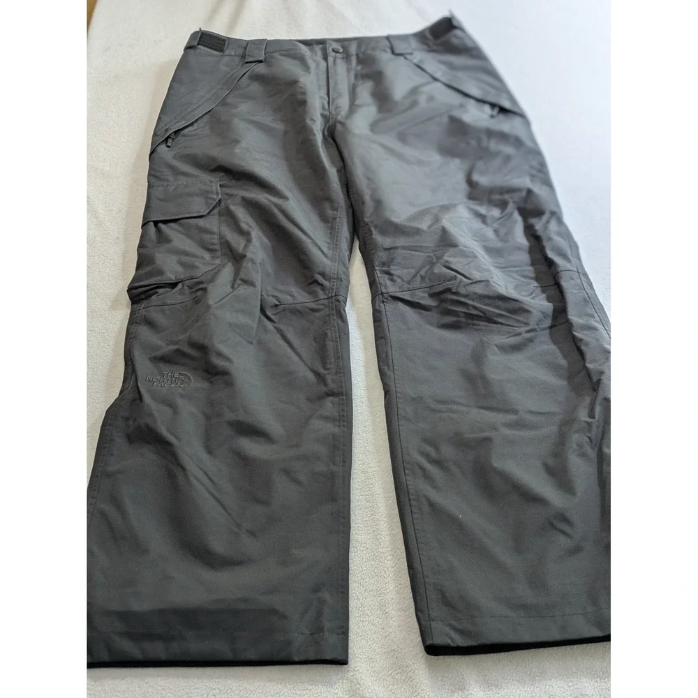 The North Face Men Large Black HyVent Ski Snowboard Pants Insulated Waterproof